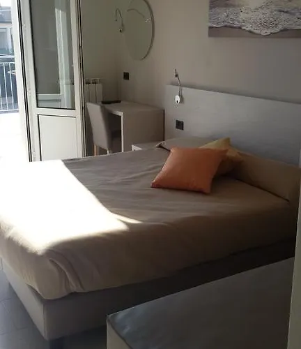 Cinzia 3* بورتو غاريبالدي