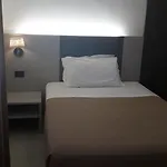 Cinzia 3*